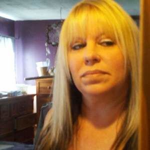 Meet your Posher, Laurie